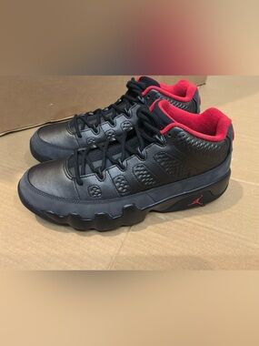 Nike Air Jordan 9 Retro Low Golf Charcoal Black True Red FJ5934-002 Men’s Sz 9